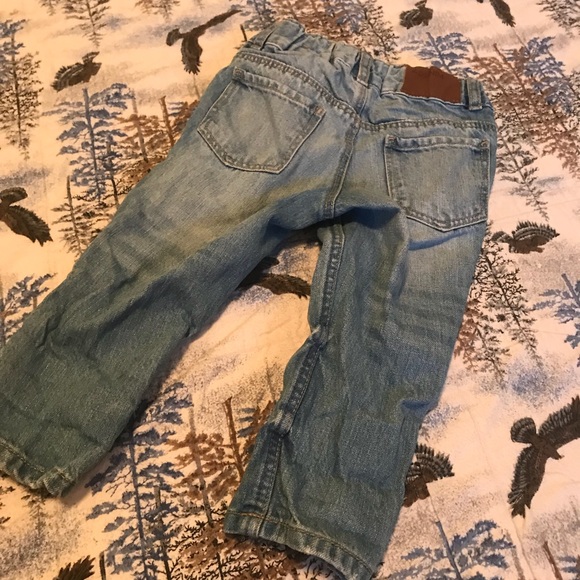 🌸2/$10 SALE🌸 H&M Baby Jeans - 9-12 Months - Picture 5 of 5